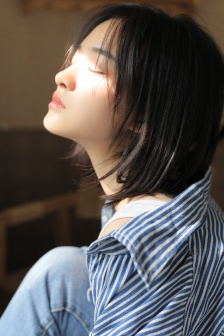 波多野结衣 照片